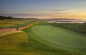 13th green and wall