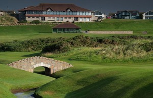 Cruden Bay 6 bridge to clubhouse 4487