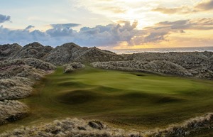 14 green at sunrise