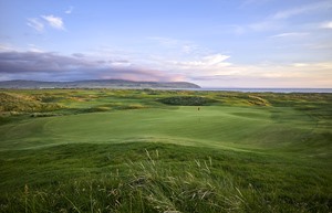 MachDunes Hole18 Green 9Background NEW