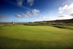 10th green view of spoin kop