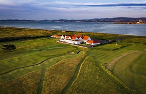 Aerial Clubhouse 18th Hole Garden