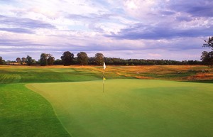 Montgomerie 16 Green