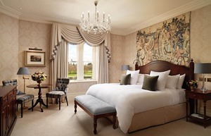 407 Deluxe Room
