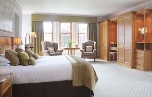 lochgreen bedroom 002 