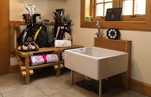 Golf store