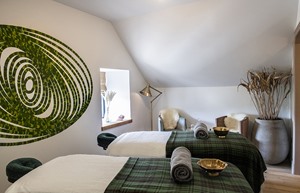The Fife Arms Braemar Double Treatment Room in Albamhor Spa Photo Sim Canetty Clarke