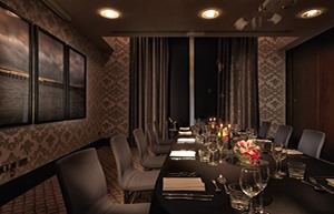 mal dundee private dinner