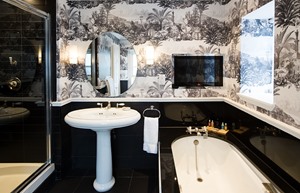 townhouse suite 44660788861 o