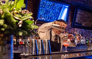 Bar 2