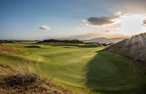 8th hole from behind green credit DC