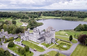Dromoland Castle Hotel Exterior Image