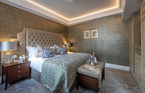 Queen Anne Courtyard Bedroom