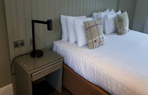 Falside Lodge Room 3 1 1024x549