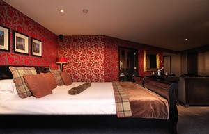 mal aberdeen bedroom 2