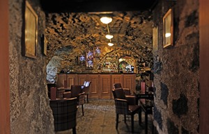 meldrum cave bar 1