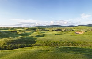 MachDunes Hole9 Approach 18GreenBackground