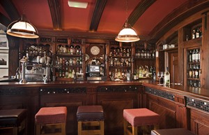 Old Clubhouse Bar HR