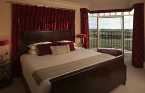 Deluxe Suite Bedroom 6MB