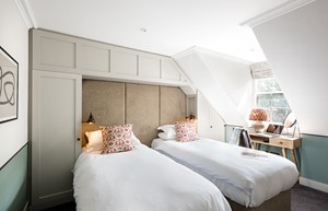 Resized Pilmore twin room image 3
