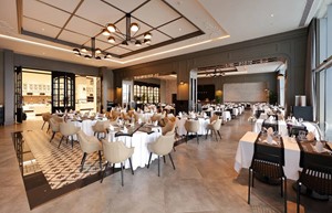 Resized 06 Main Restaurant