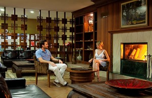 Resized 10 Lobby